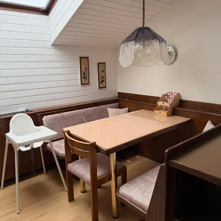 Savoy Apartment *